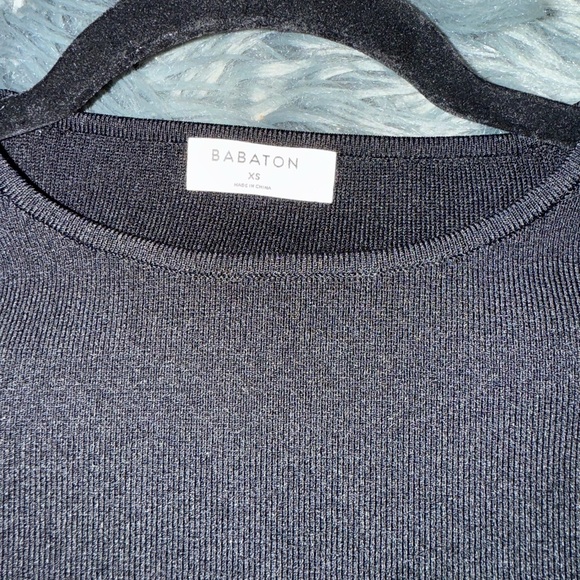 Aritzia Babaton Long Sleeve - Picture 2 of 3